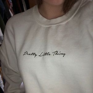 pretty little thing oversized crewneck